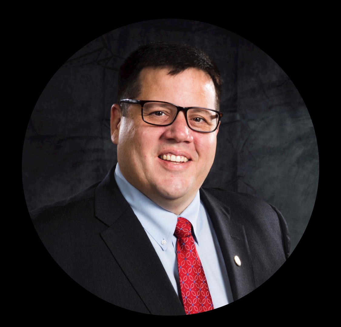 Dr. Jeremy McMillen headshot