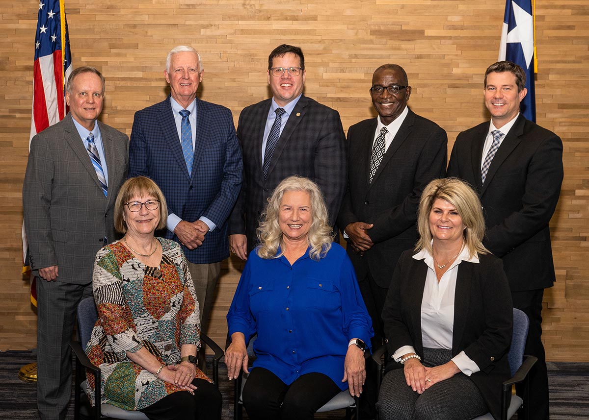 The seven Grayson College Board of Trustees Members plus the College President