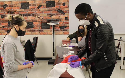 Nurses Aid students working