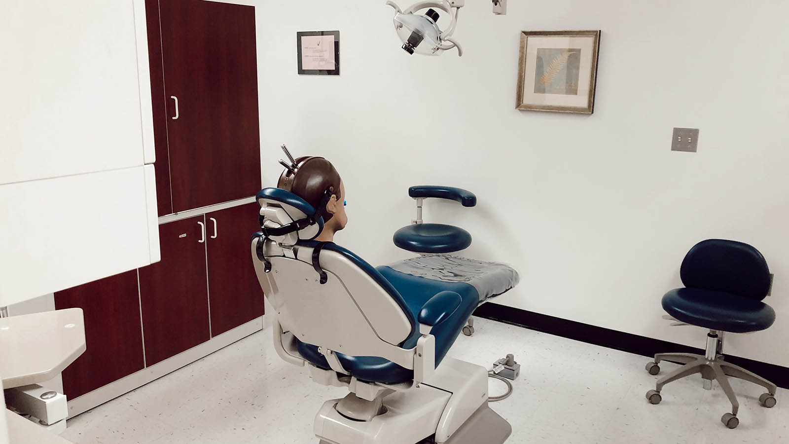 Dentist Chair Simulation
