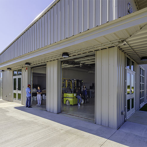 Grayson College distillary showing equipment inside